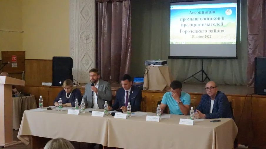 Курс на поддержку и взаимодействие: предприниматели и промышленники провели рабочую встречу