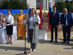 Капсулу времени с посланием потомкам заложили в будущий фундамент новой школы  в микрорайоне «Невский» г.Городца